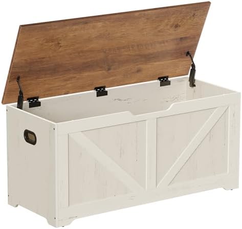VASAGLE Storage Chest with 2 Safety Hinges, 15.7 x 39.4 x 18.1 Inches by VASAGLEbySONGMICSHOME