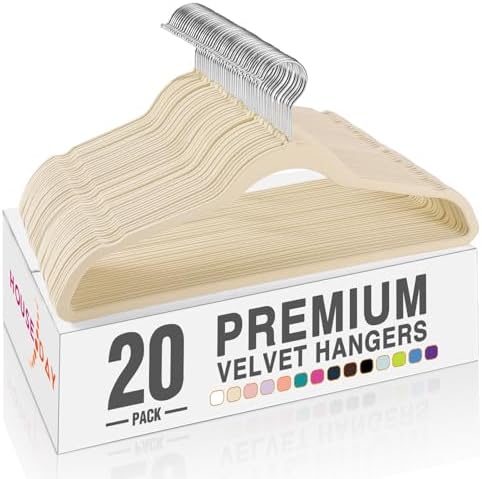 HOUSE DAY Beige Velvet Hangers 20 Pack, Non Slip Clothes Felt Hanger by HOUSEDAY