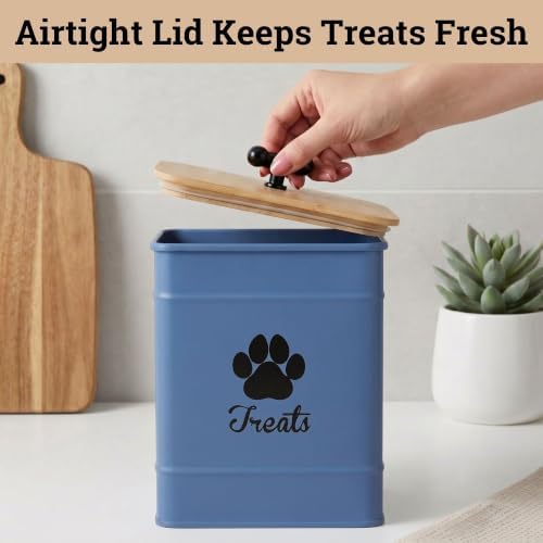 Dog Treat Container Airtight, 6"W x 8"H, Powder Coated, 12 Cup Capacity - Image 3
