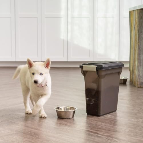 IRIS USA Dog Food Storage Container, Up to 13 lbs, Smoke, Made in USA - Image 2