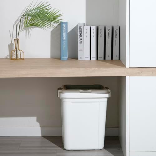 Airtight Pet Food Storage Container, 23 Qt / 20 Lbs - Image 6