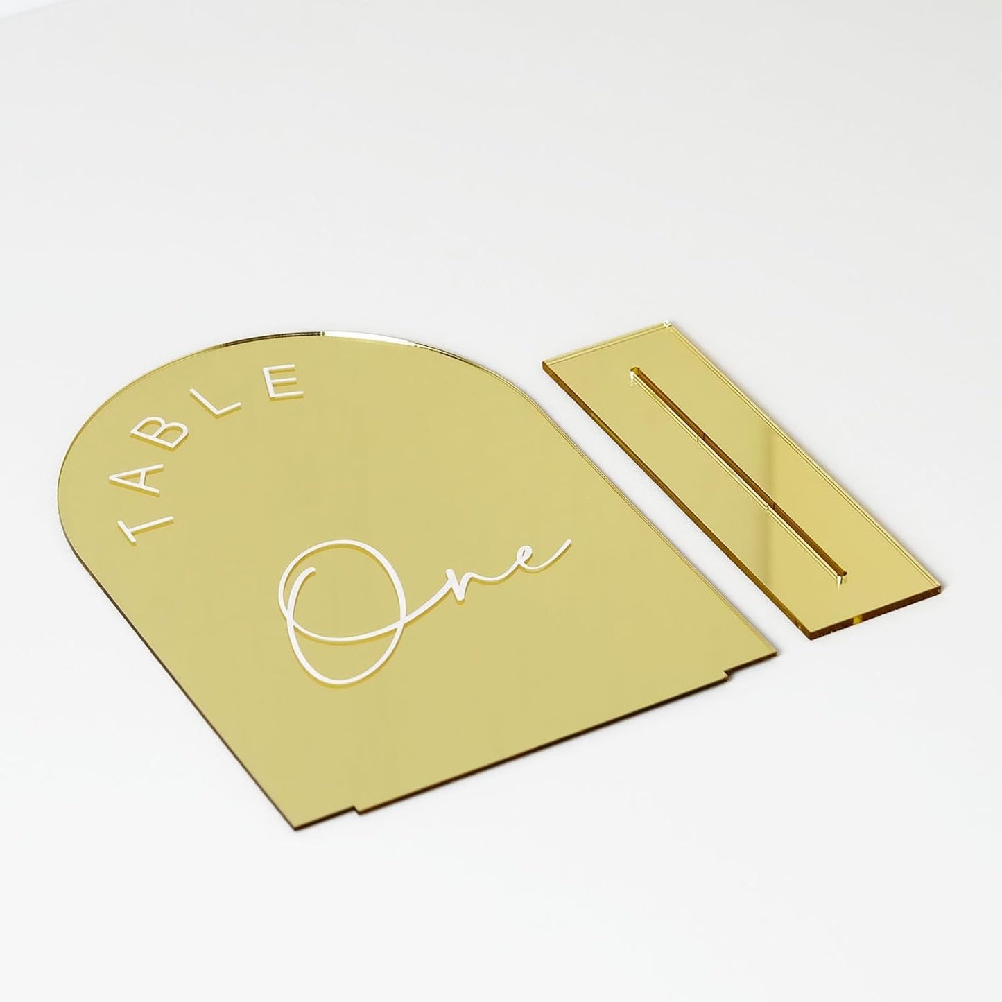 Gold Mirror Arched Wedding Table Numbers with Stands 1-30, 5x7 Inch Acrylic Arch Sign with Holder, Gold Arch Acrylic Table Numbers for Wedding Reception(1-30, 5"x7")