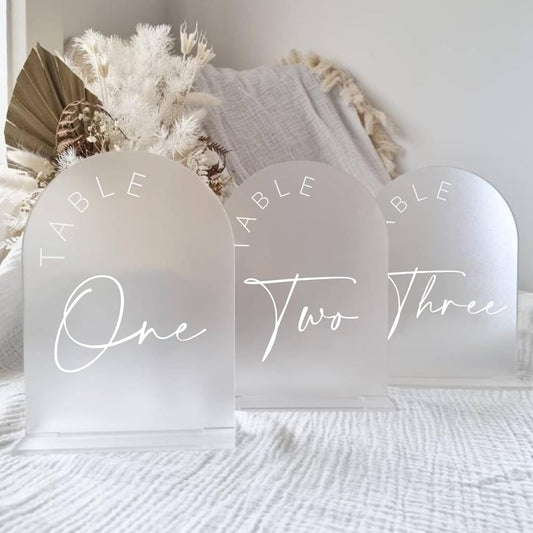 JINMURY Frosted Arch Wedding Table Numbers 1-10 with Stands, 5x7 Inch Frosted Arch Acrylic Sign with White Letters, Arched Acrylic Table Numbers for Wedding Reception