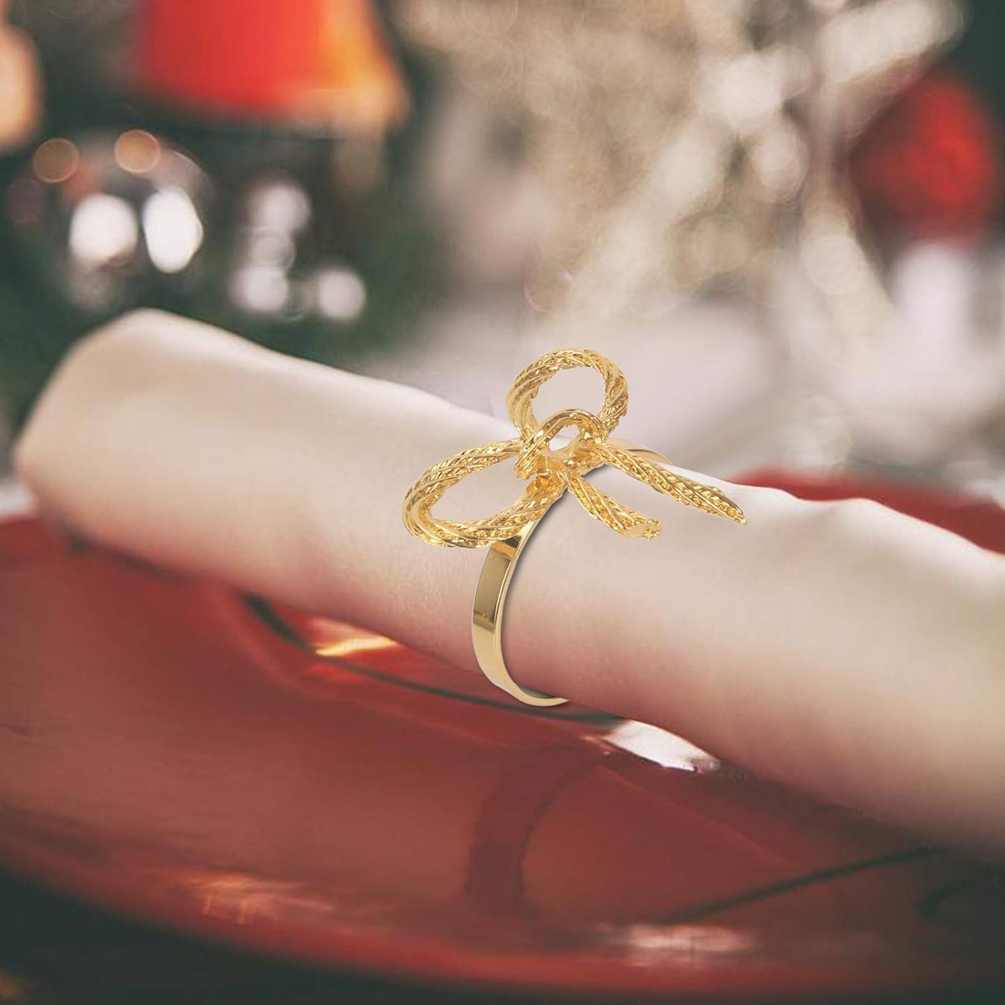 Pack of 18 Napkin Rings Alloy Hollow Out Flower Napkin Holder Dinning Table Napkin Ring for Dinner Parties Wedding Banquet Table Setting Family Gatherings Table Decor（Gold，18）