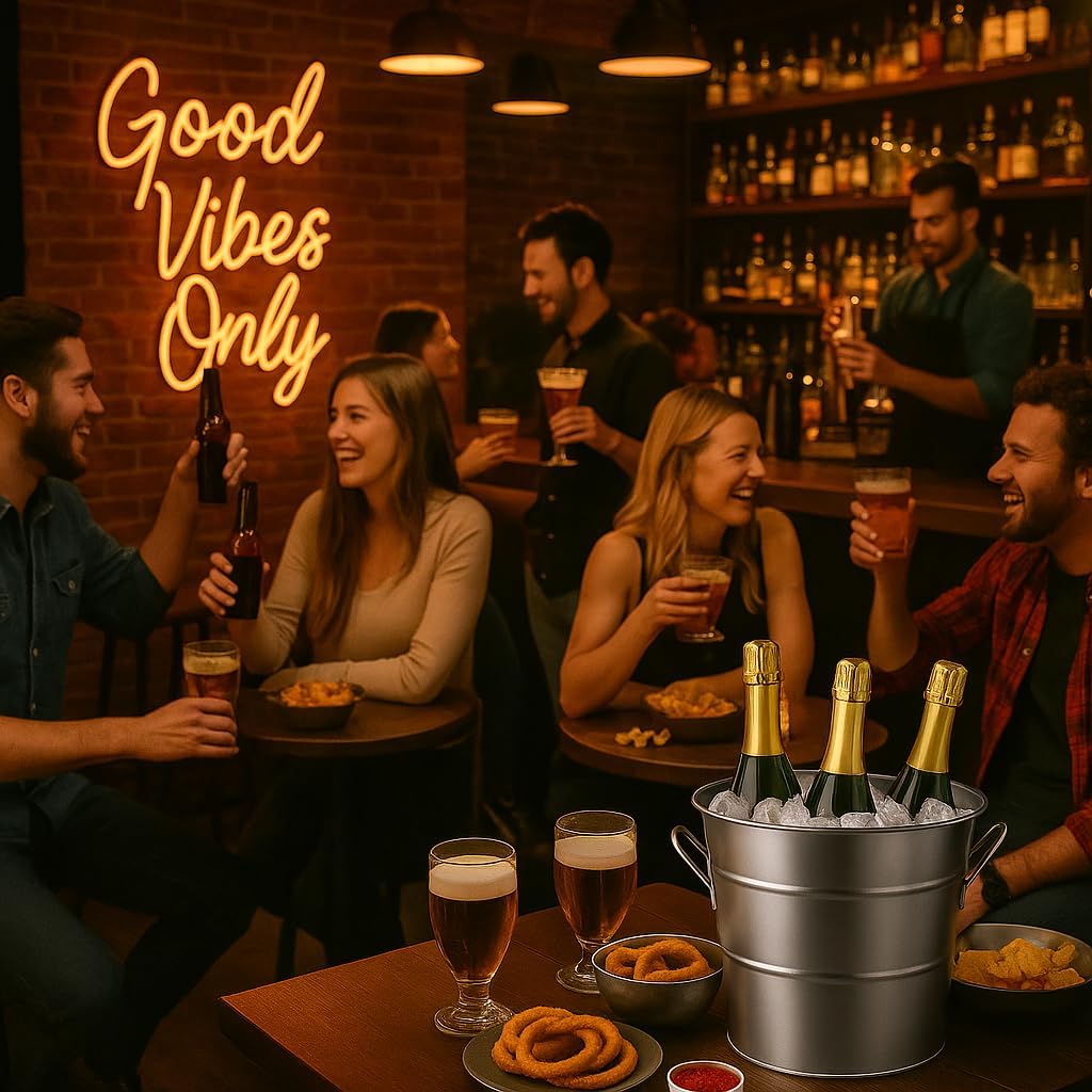 Insulated Ice Bucket with Lid Scoop Handle for Parties Cocktail Bar, 4L Round Mental Champagne Drink Wine Bucket for Drinks Metallic