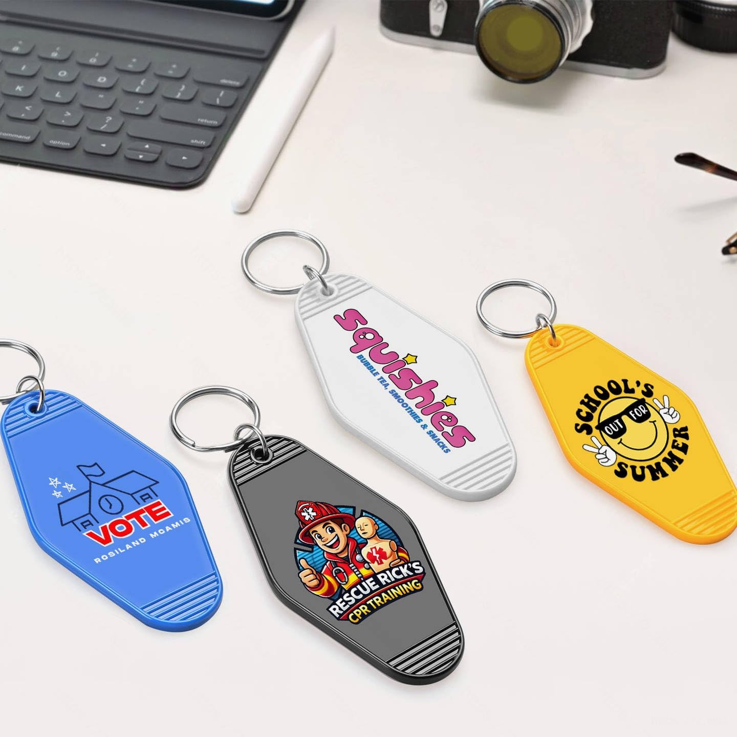Custom Vintage Hotel Motel Keychains 200 Pack, Personalized Logo, Text Bulk - Perfect for Tradeshows, Campaign Gifts - Customizable Key Tags
