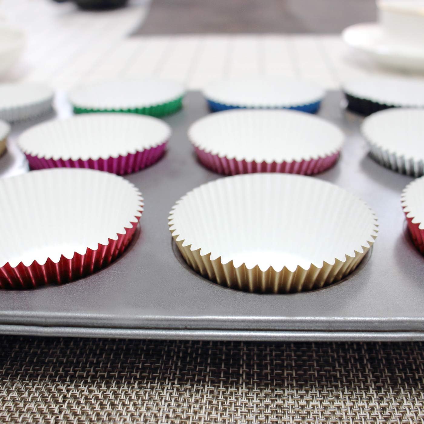 Eoonfirst Light Gray Foil Cupcake Case Liners Baking Muffin Paper Cups 198 Pcs