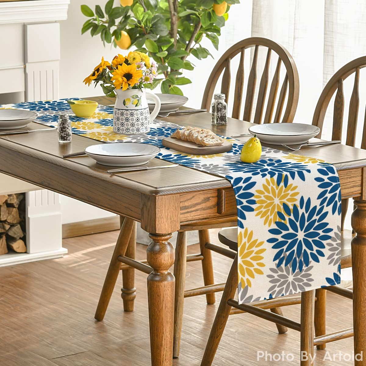 Artoid Mode Blue Dahlia Floral Pinnata Summer Table Runner, Spring Kitchen Dining Table Decoration for Home Party Decor 13x108 Inch