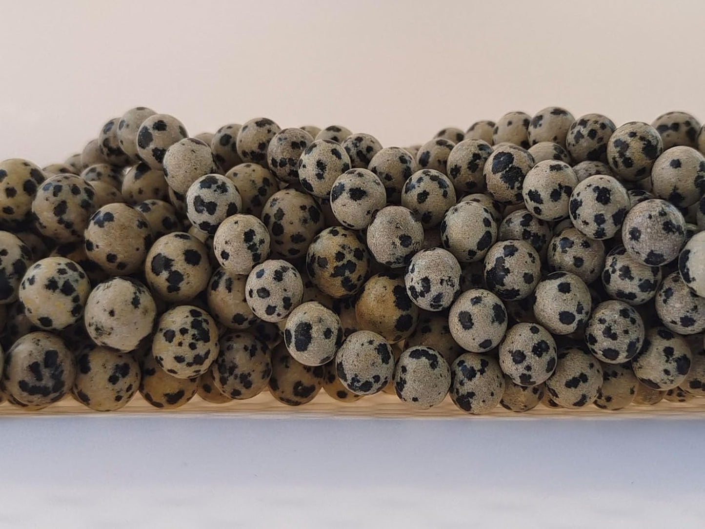 Stone Beads 8mm 100pcs Dalmation Spot Jasper Beads Round Loose Gemstones Beads for Bracelet Necklace Jewelry Making (8mm, 60809 Dalmation Spot Jasper)