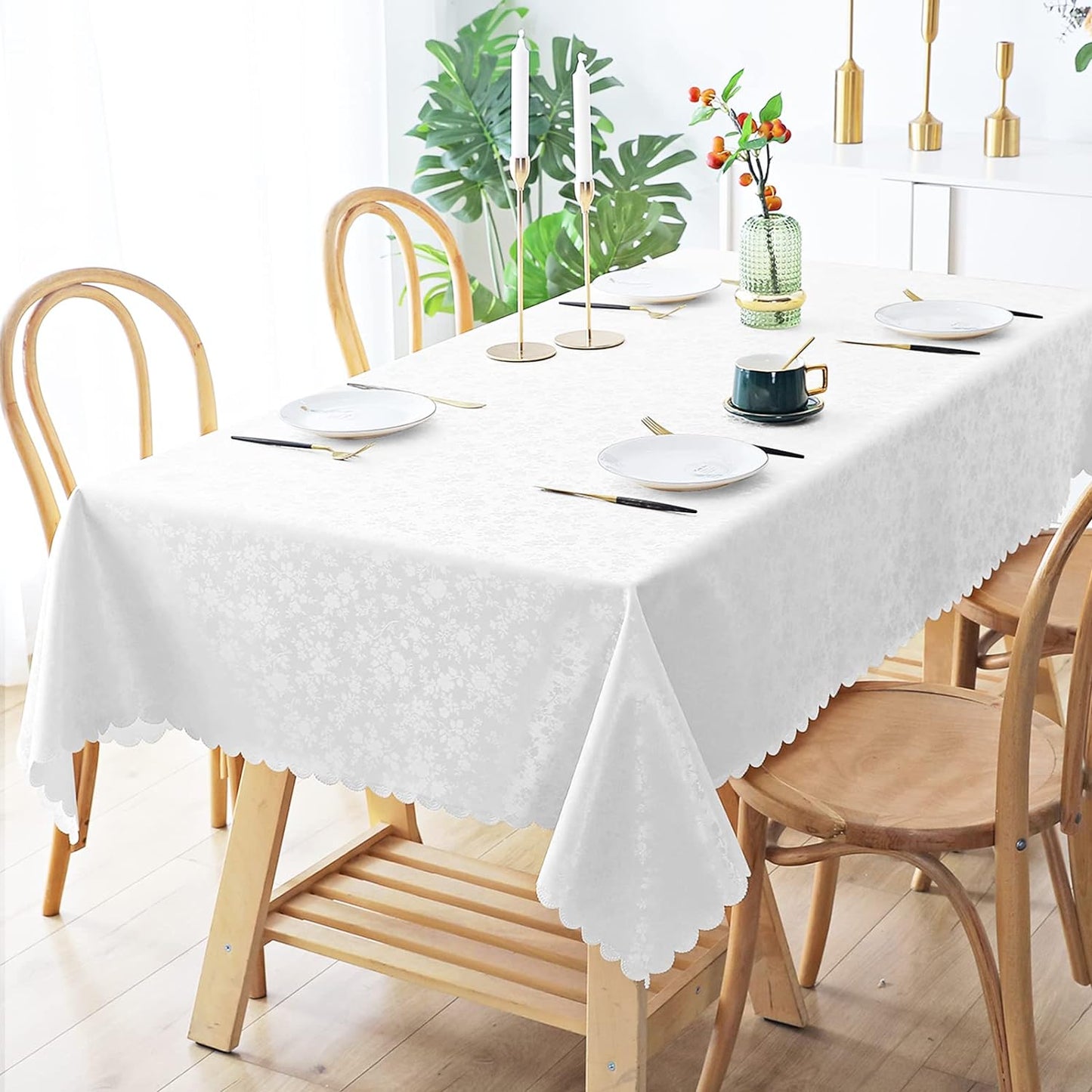 Smiry Rectangle Table Cloth, Waterproof Heavy Duty Vinyl Tablecloths, Wipeable Washable Table Cover for Kitchen and Dining Room (White, 60" X 84")