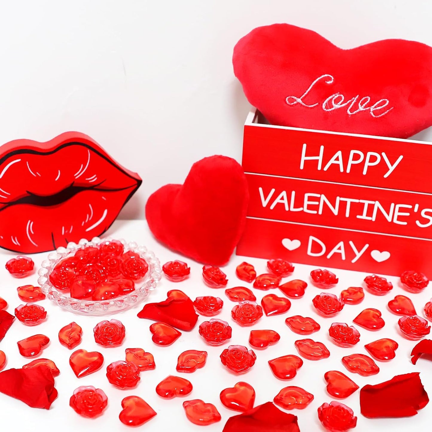 Fangoo 180PCS Red Acrylic Heart Ornaments Mini Acrylic Heart Rose Flower Lips Gems for Valentine Vase Filler Decor for Table Scatter Engagement Valentine's Day Wedding Anniversary Party（Red 12oz）