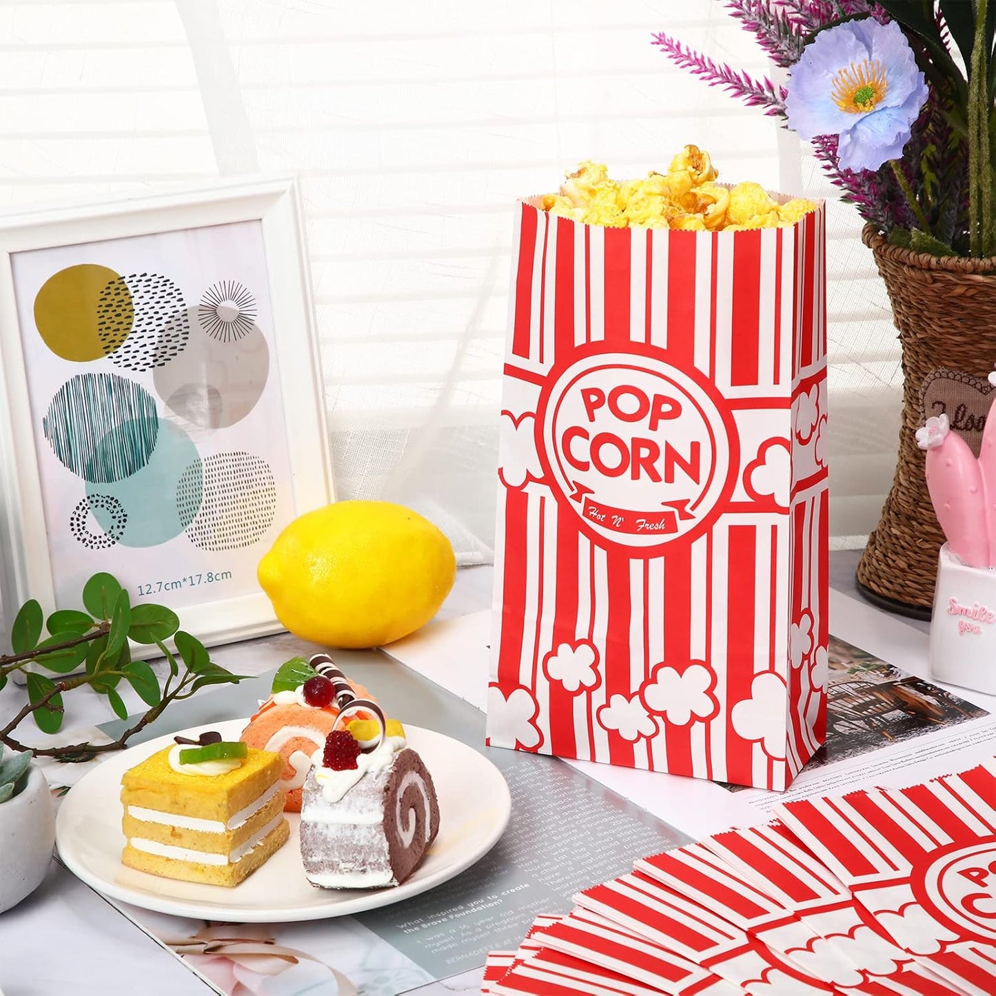 300 Pcs Paper Popcorn Bags Bulk 2 oz Large Flat Bottom Boxes Red and White Disposable Container Sleeve Movie Night Popcorn Bucket for Retro Movie Themed Party Carnival Supplies (Red and White)