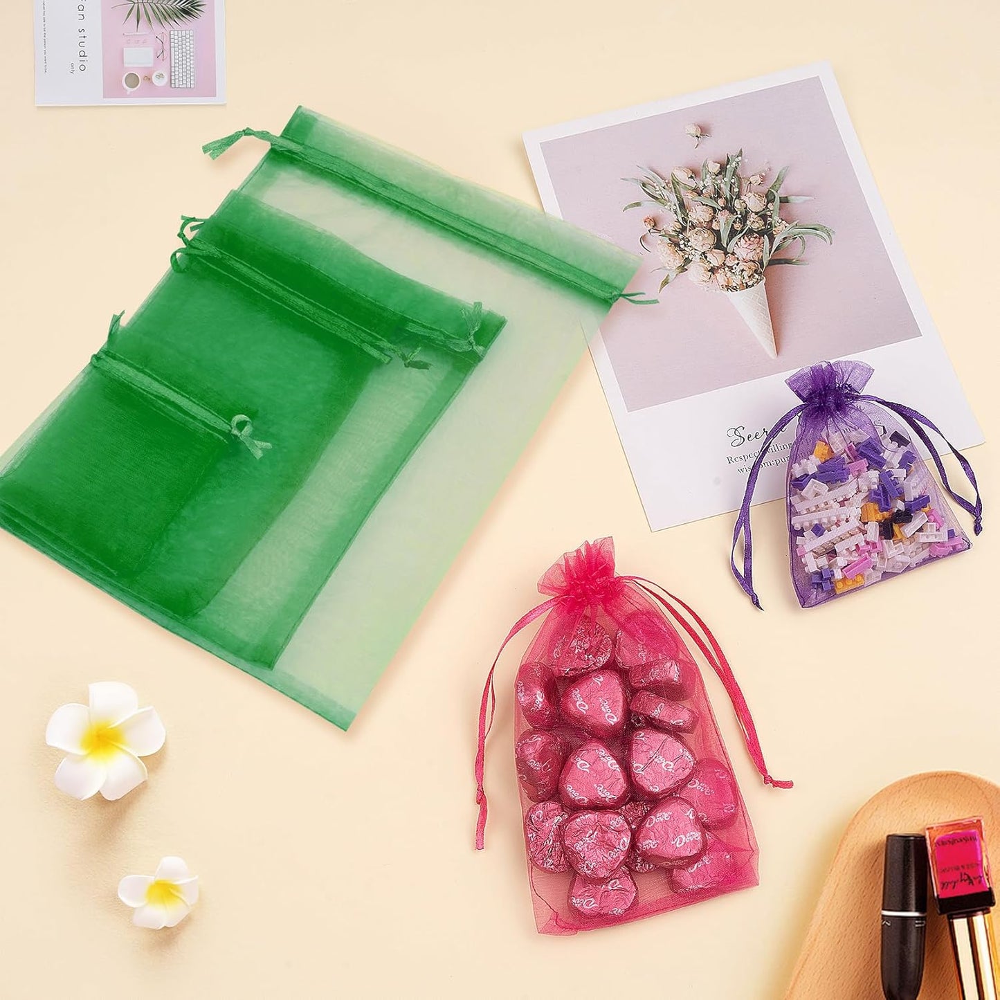 50 Pcs 6x9 Inch Organza Gift Bags, Mesh Bags Drawstring Pouch for Christmas Gift Party Favor (Christmas Green)