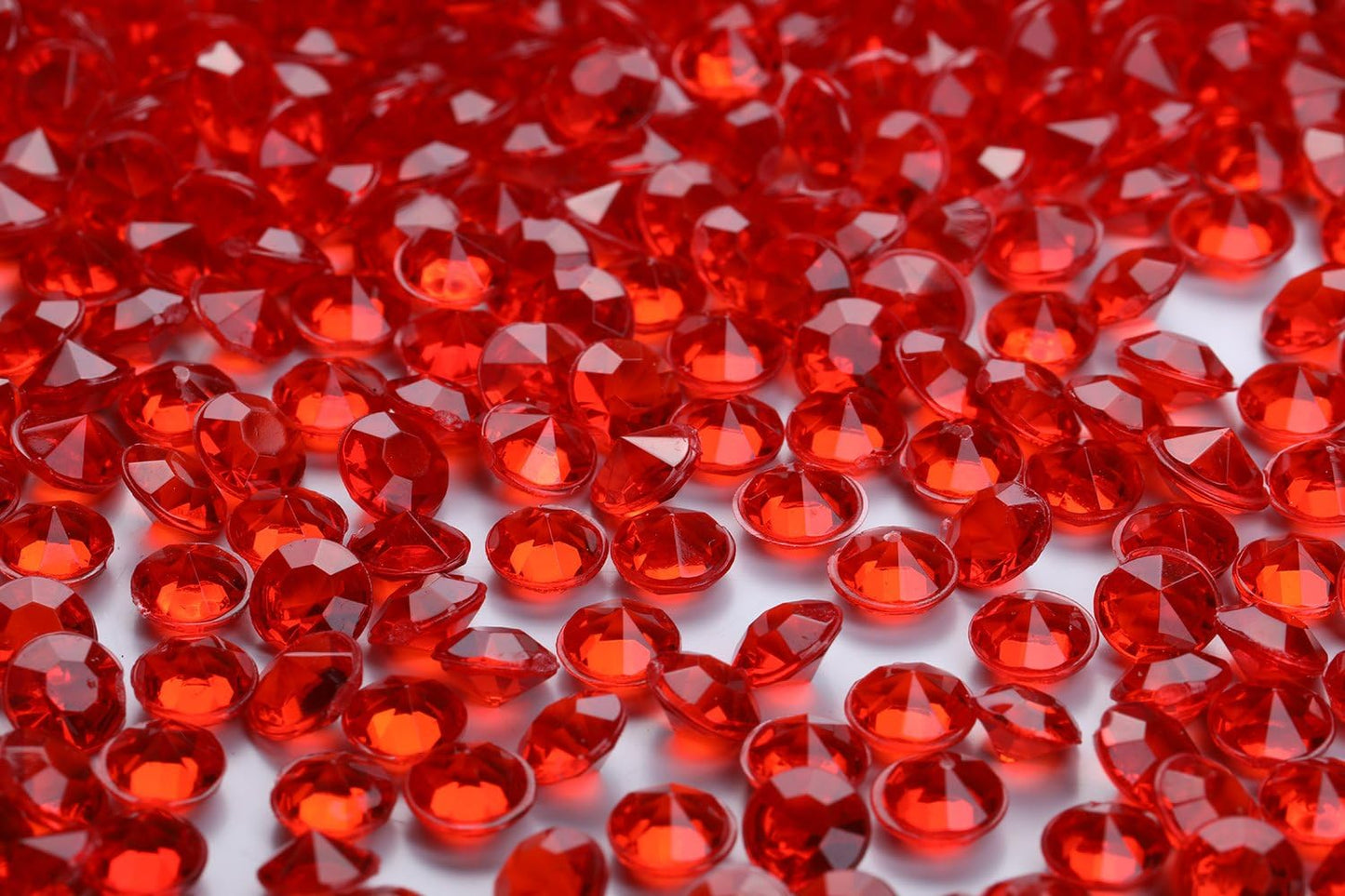 5000 pcs/Pack Wedding Table Scatter Confetti Crystals Acrylic Diamonds 6 mm Rhinestones for Wedding, Bridal Shower, Vase Beads Decorations (6mm, red)