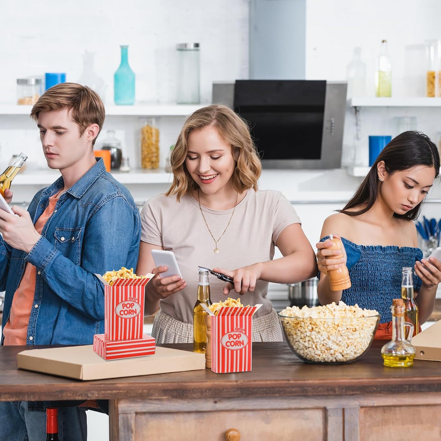 Xinnun 200 Pcs Paper Popcorn Boxes 1 oz Close Top Oil Proof Disposable Popcorn Container 6 x 4 x 2 Inch Stripes Leak Proof Popcorn Boxes for Party Movie Party Theater Night Birthday (Red)