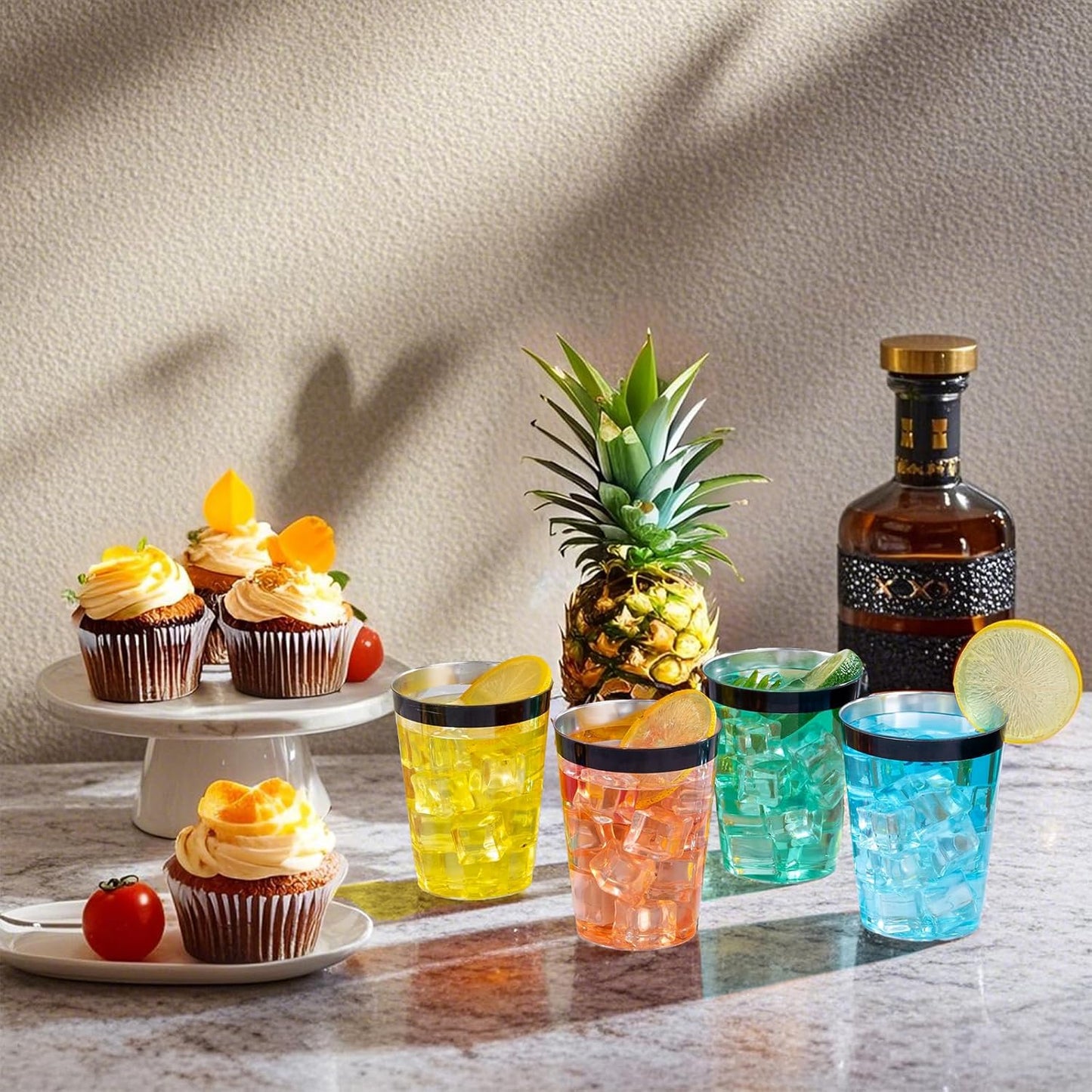 DaYammi 100 Pack Black Plastic Cups 10Oz Clear Disposable Cups with Black Rim, Clear Cocktail Cup Heavy Duty Disposable Wine Glasses Disposable Fancy Plastic Cups for Halloween Party