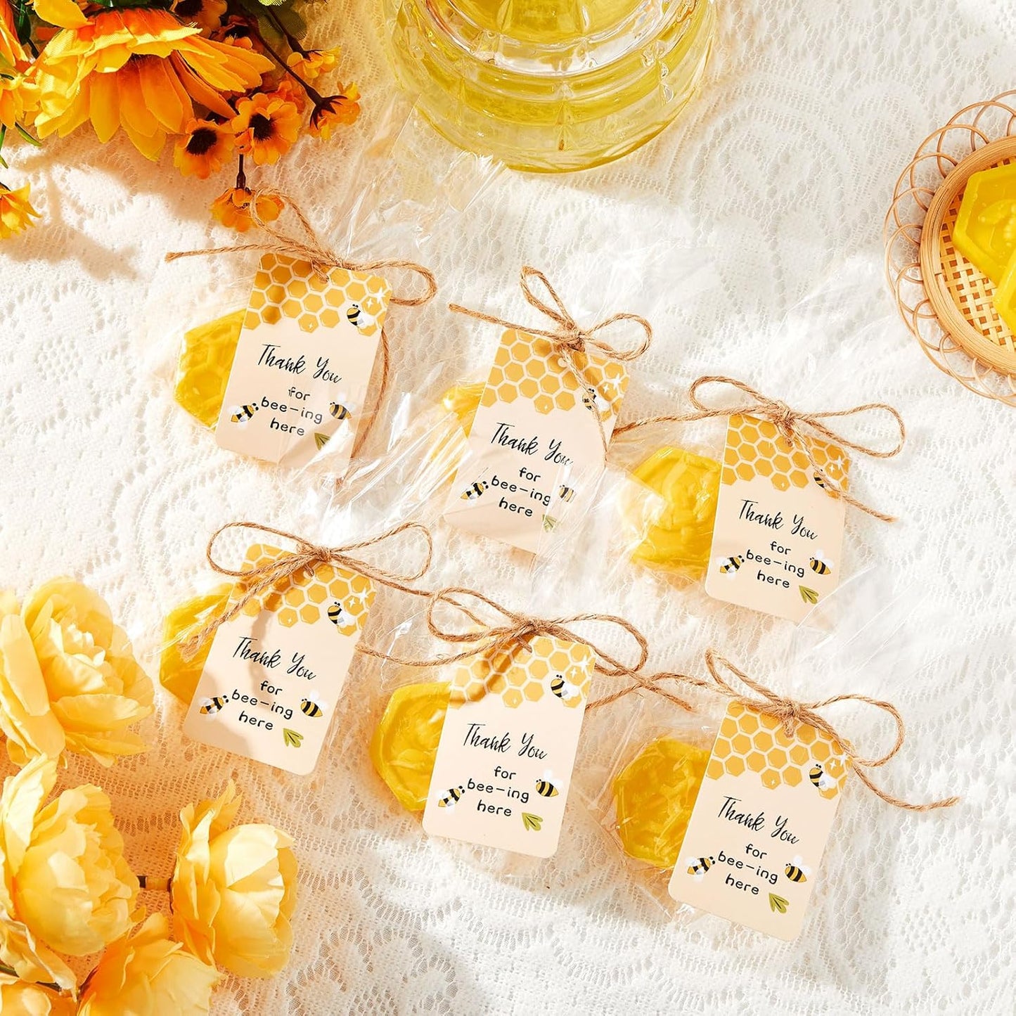 24 Set Baby Shower Favors Bee Party Favors Including Honeycomb Soap with Thank You Card Gift Honey Soap for Guest Gender Reveal Honey Gift Birthday Party Decorations (Yellow)