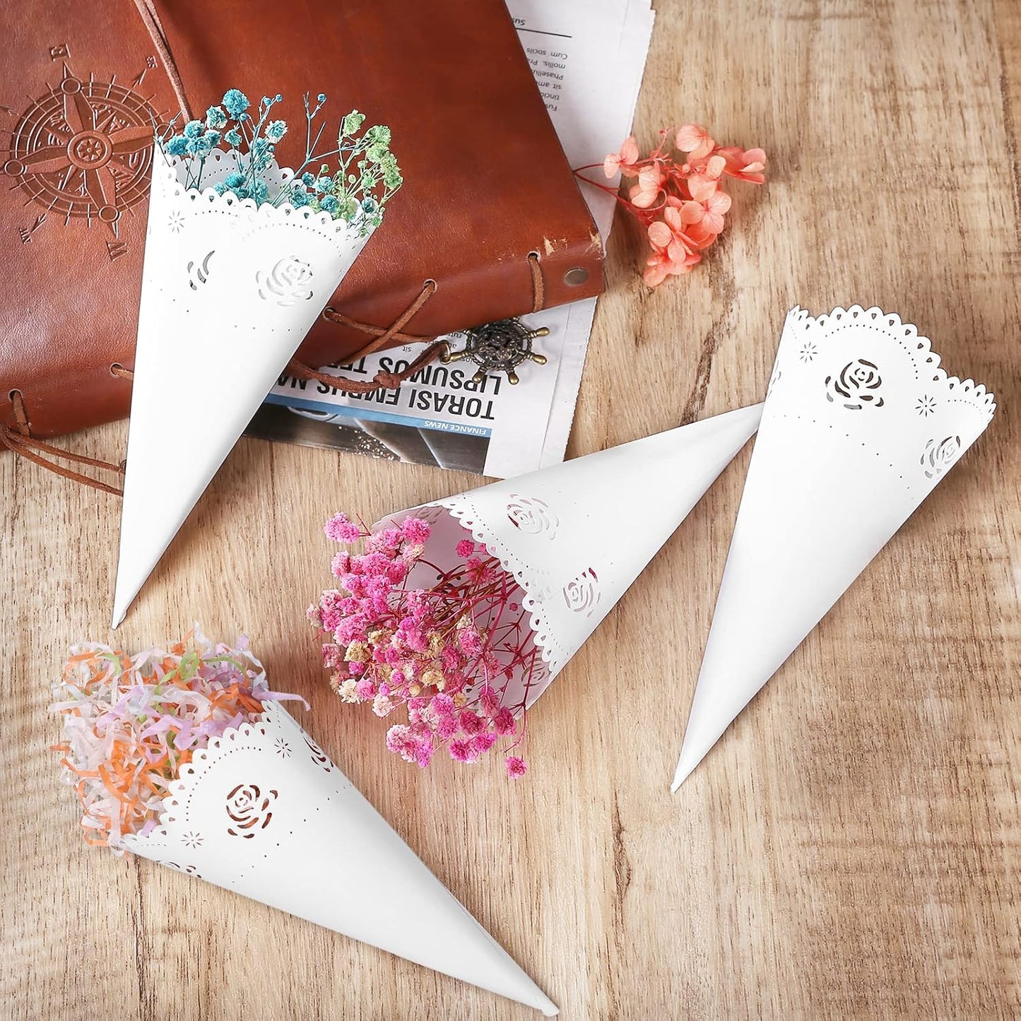 GWHOLE 100 Pcs Rose Confetti Petal Cone for Wedding Party, White