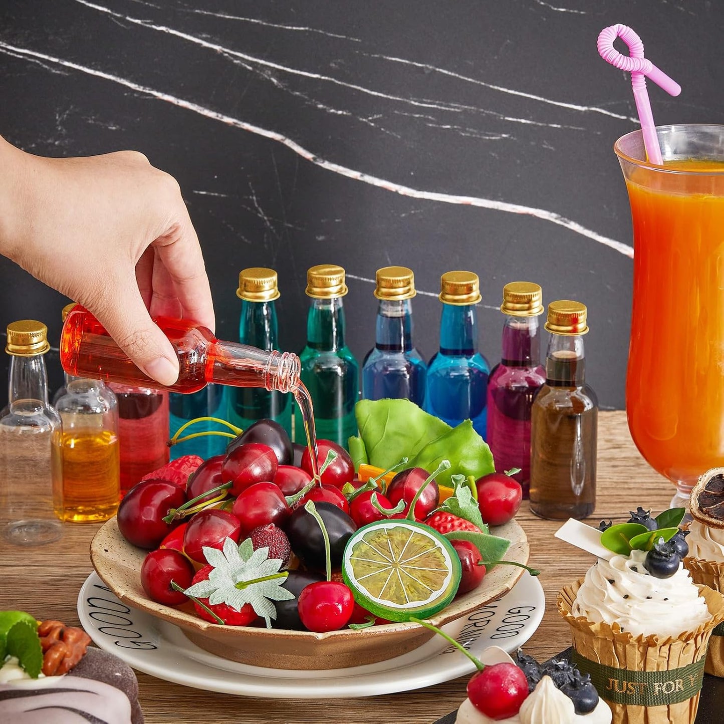 Tessco for you 100 Pcs Mini Liquor Bottles Plastic Mini Salad Dressing Bottle Christmas Small Shooter Alcohol Holders with Cap Wine Hot Sauce (0.8 oz,Gold)