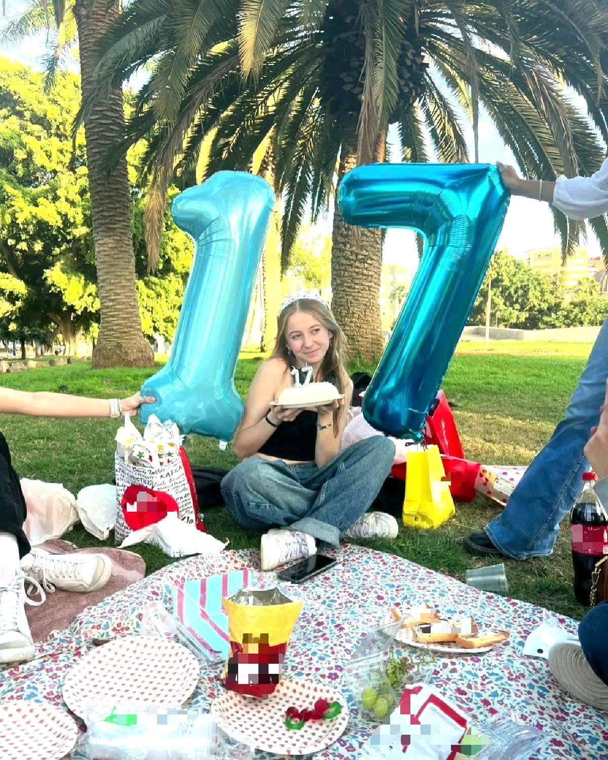 Blue Number 1 Balloon 40 inch, Number 1 Birthday Balloon for Boy Girl, Blue Foil One Balloon for 1st 10 11 12 16 18 Birthday Party, Anniversary Celebration Number Balloons Decorations