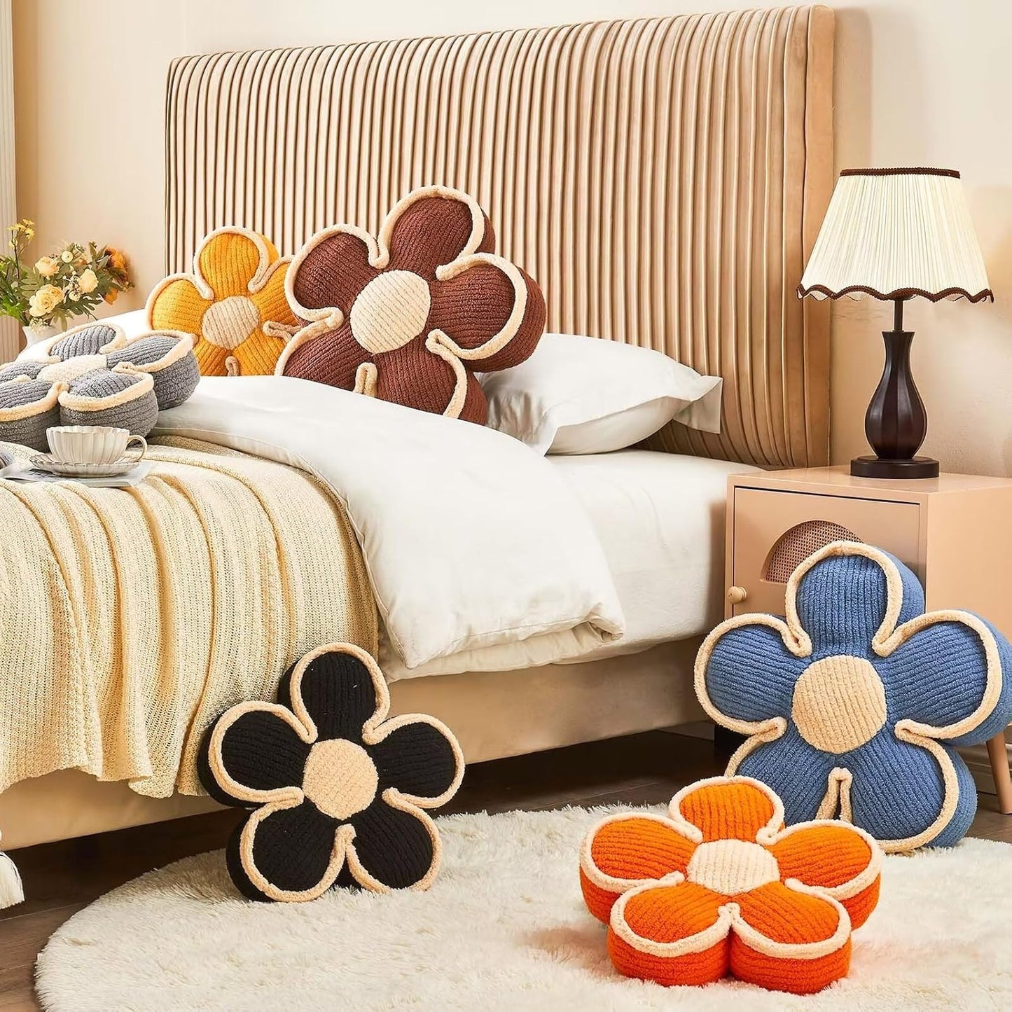 Soft Flower Shaped Floor Cushion, Decorative Throw Pillow, Cute Seating Cushion, Plush Pillow for Sofa Couch Bed (13.7 Inch, Peach Pink)