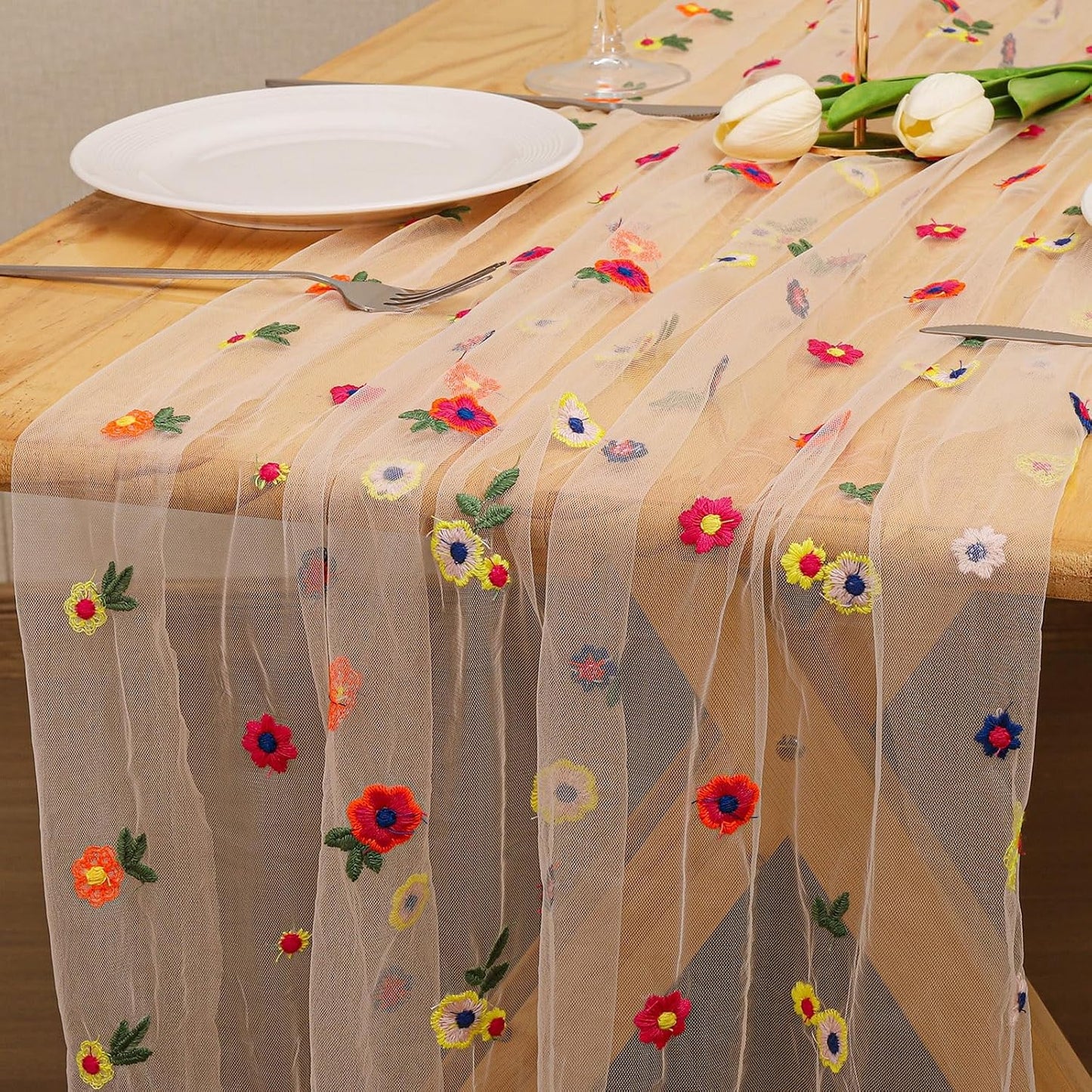 BINBE 1pcs Champagne Daisy Fall Table Runner Embroidery Gauze 10FT Florals Seasonal Tulle Holiday Birthday Kitchen Dining Table Decor for Home Party